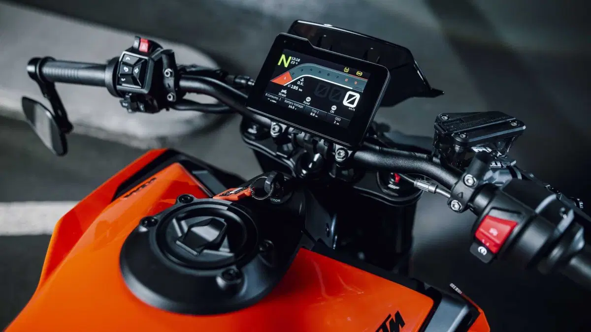 KTM 790 Duke 790 Duke (2027) (16)