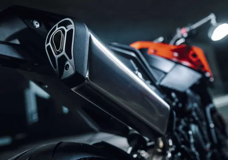 KTM 790 Duke 790 Duke (2027) (15)