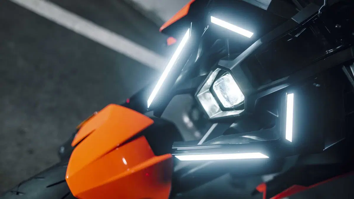 KTM 790 Duke 790 Duke (2027) (14)