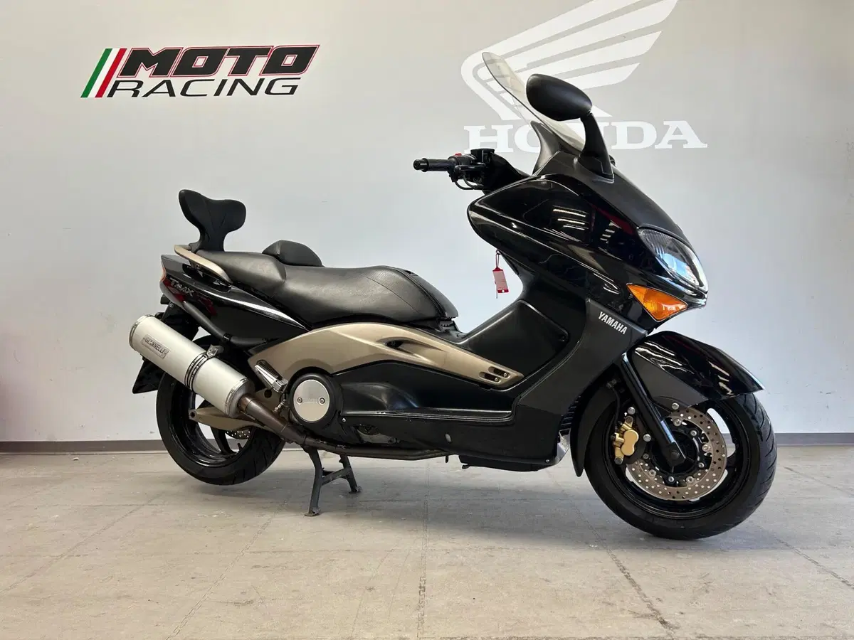 Yamaha T-Max 500 (2004 - 07) (2)