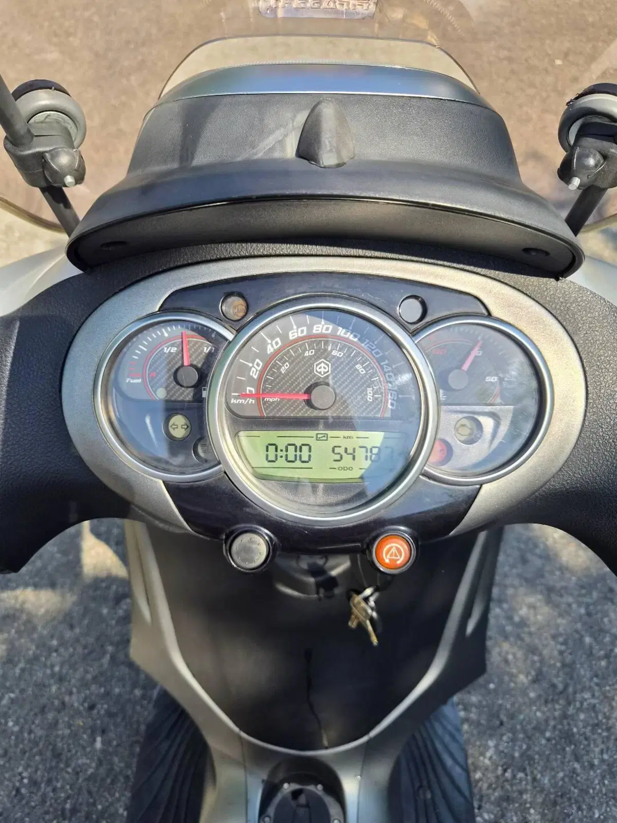 Piaggio Beverly 300 i.e. ABS-ASR (2016 - 20) (4)