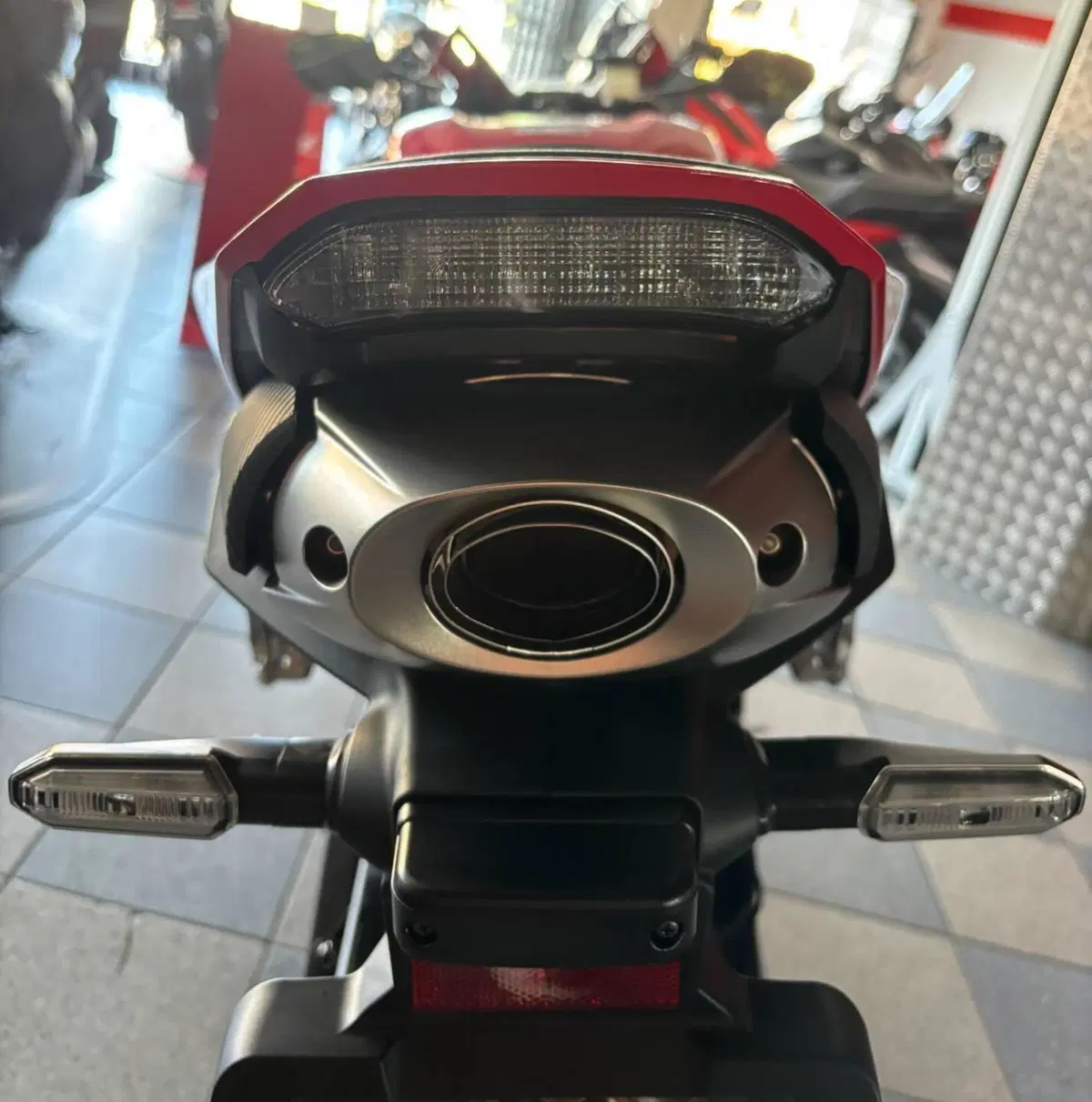 Honda CBR 600 RR (2024 - 26) (4)