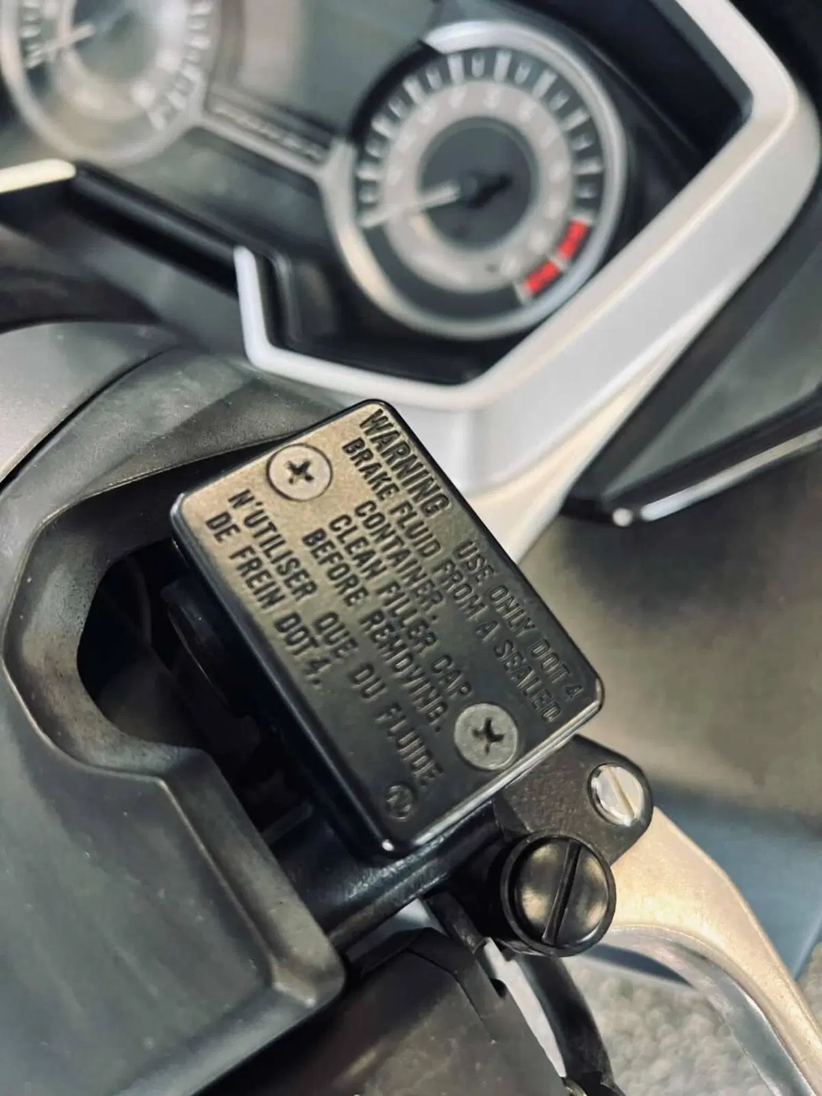 Honda Forza 300 ABS (2018 - 20) (12)