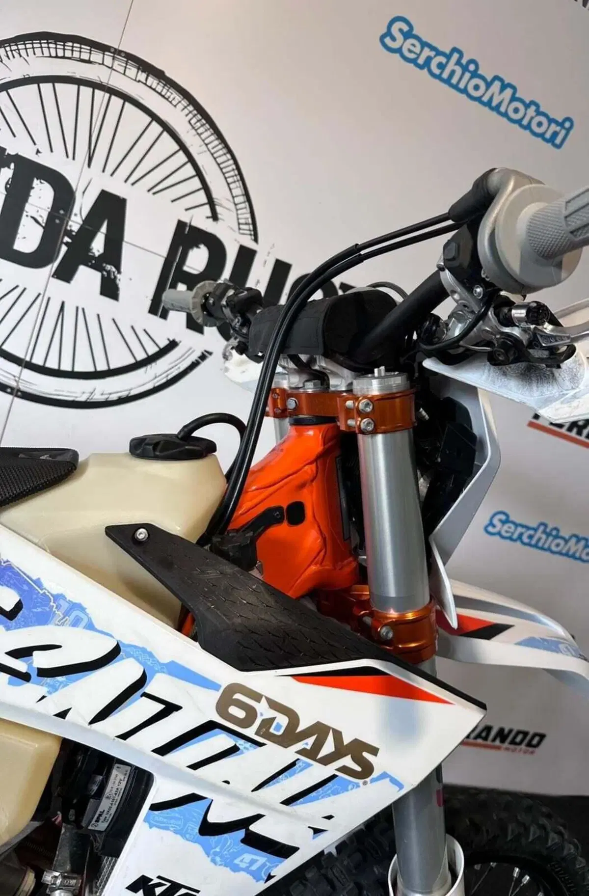 KTM 350 EXC-F Six Days (2024) (8)