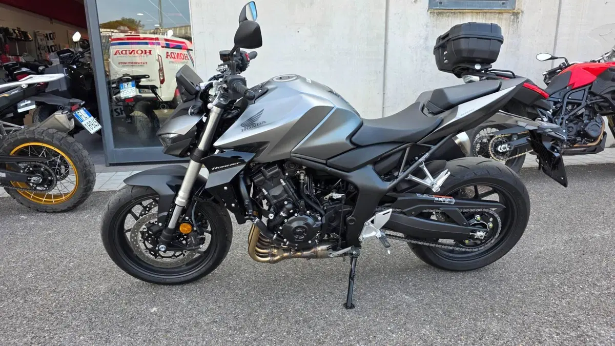 Honda CB 1000 Hornet (2025 - 26)