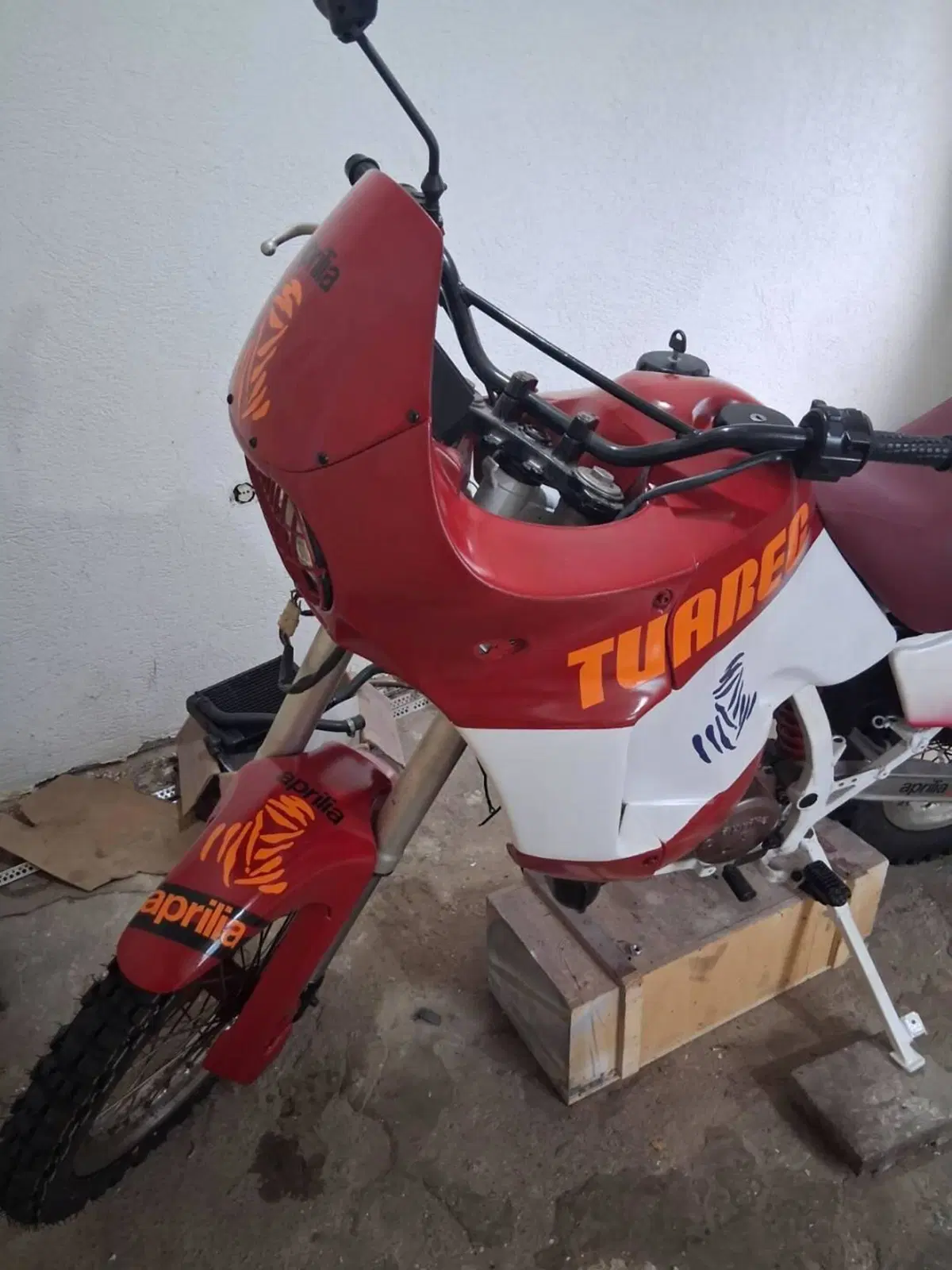 Aprilia Tuareg 125 (1985 - 90) (2)