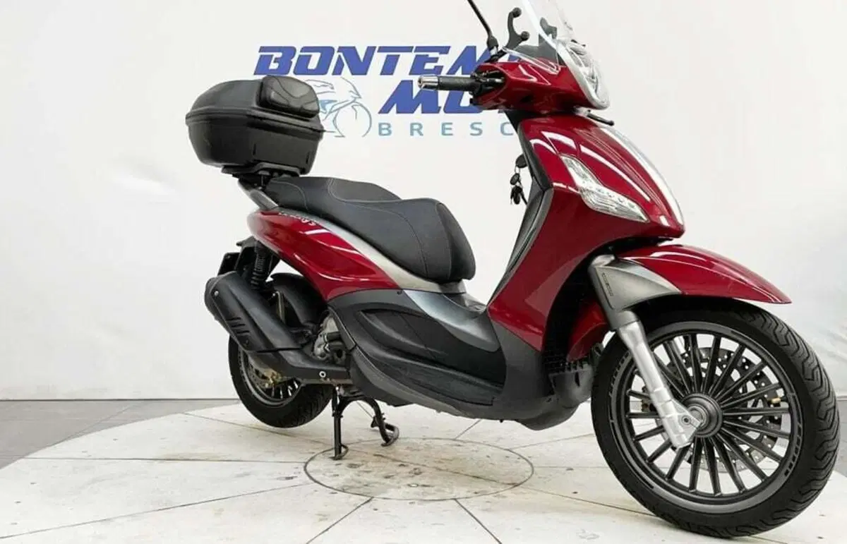 Piaggio Beverly 300 S i.e. ABS-ASR (2016 - 20) (14)