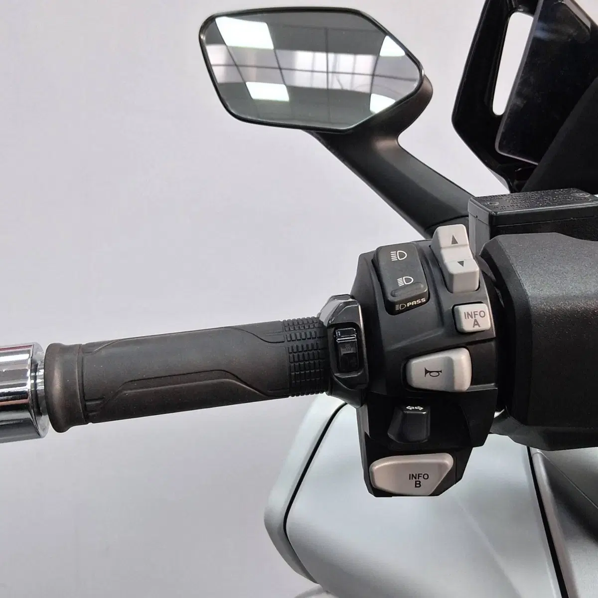 Honda Forza 300 (2019 - 20) (5)