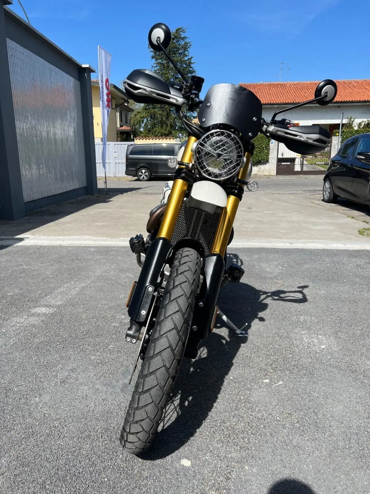 Triumph Scrambler 1200 XE (2019 - 20) (4)