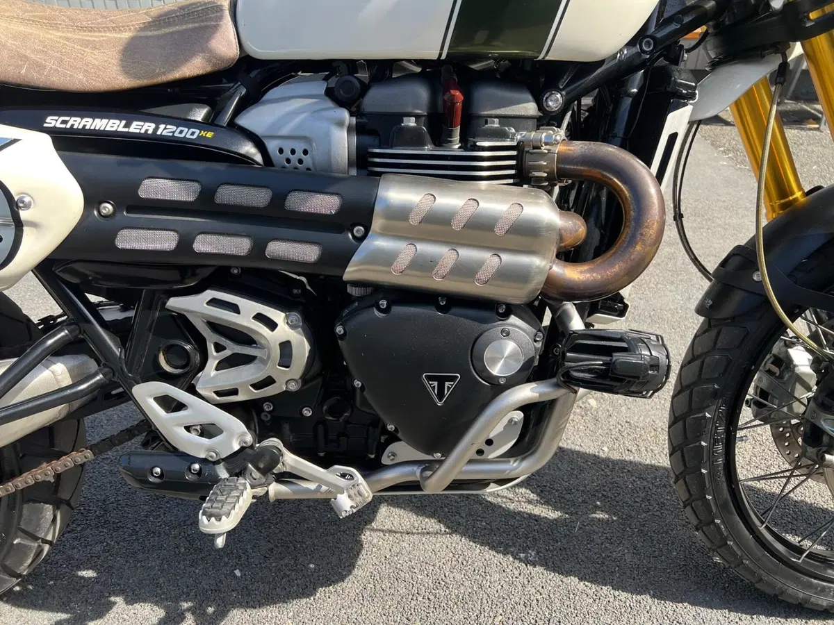 Triumph Scrambler 1200 XE (2019 - 20) (9)