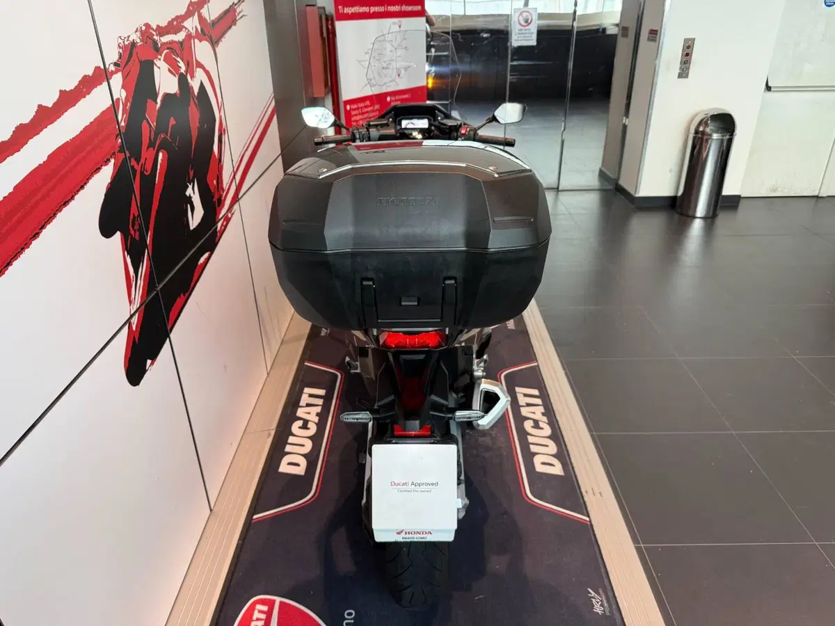 Honda Forza 750 DCT Urban (2021 - 24) (8)