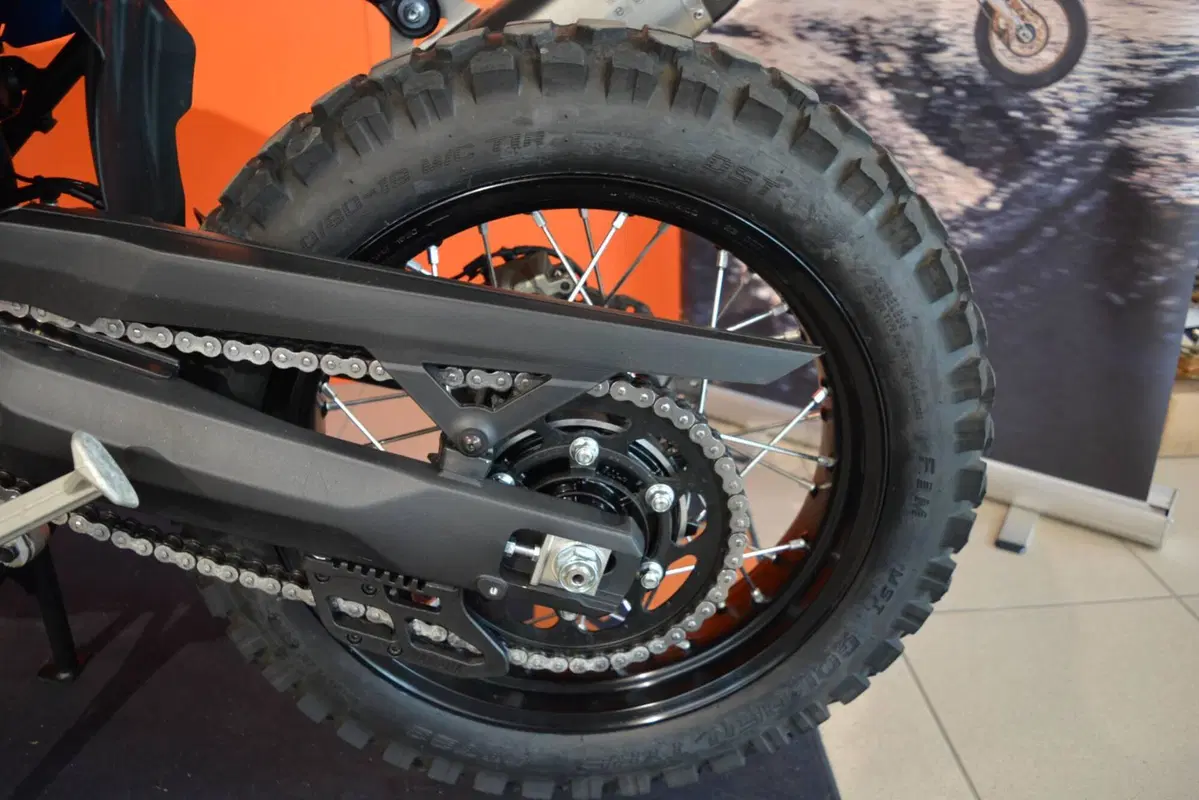 Yamaha Ténéré 700 World Raid (2022 - 25) (17)