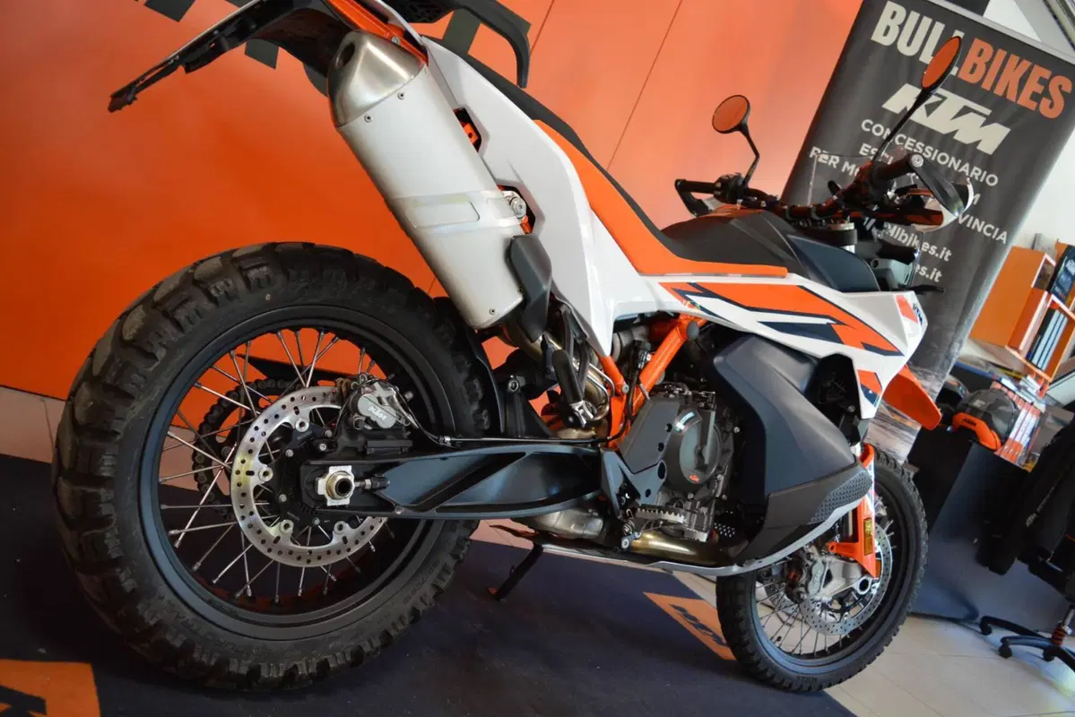 KTM 890 Adventure R (2025 - 26) (4)