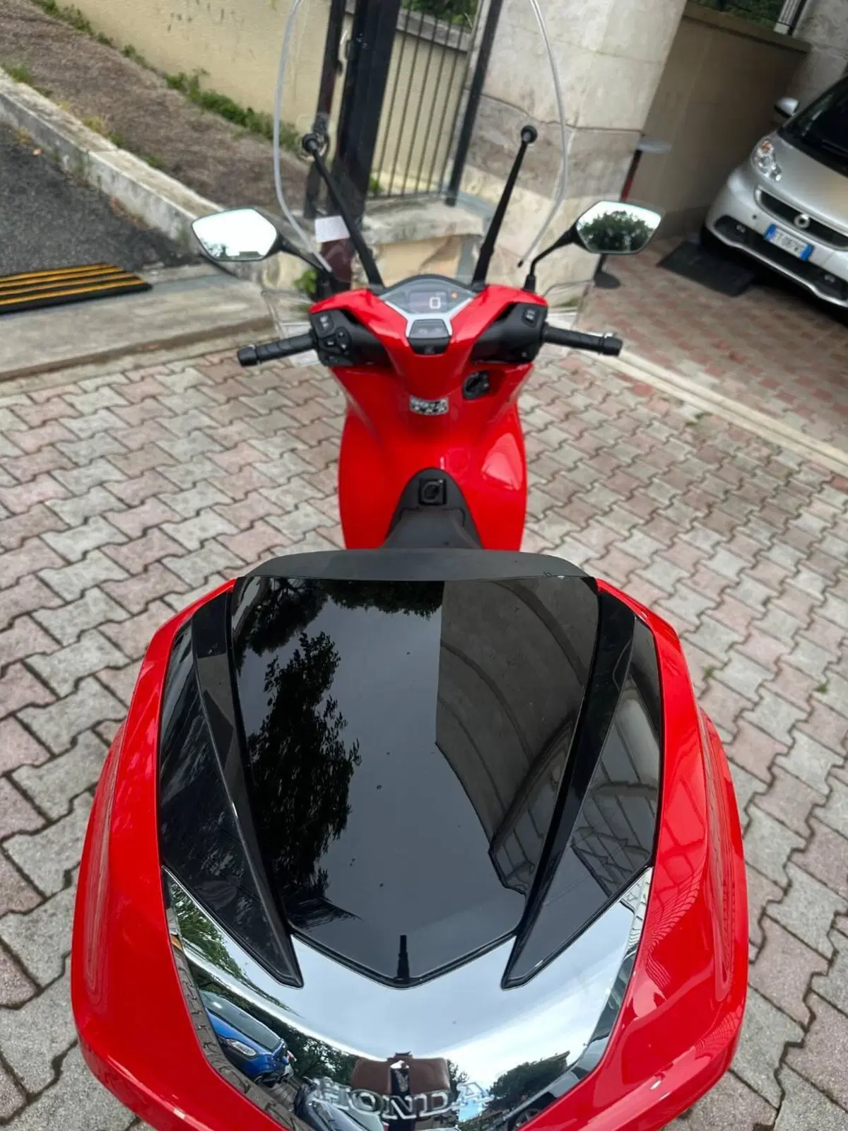Honda SH 150i Sport (2024 - 25) (5)