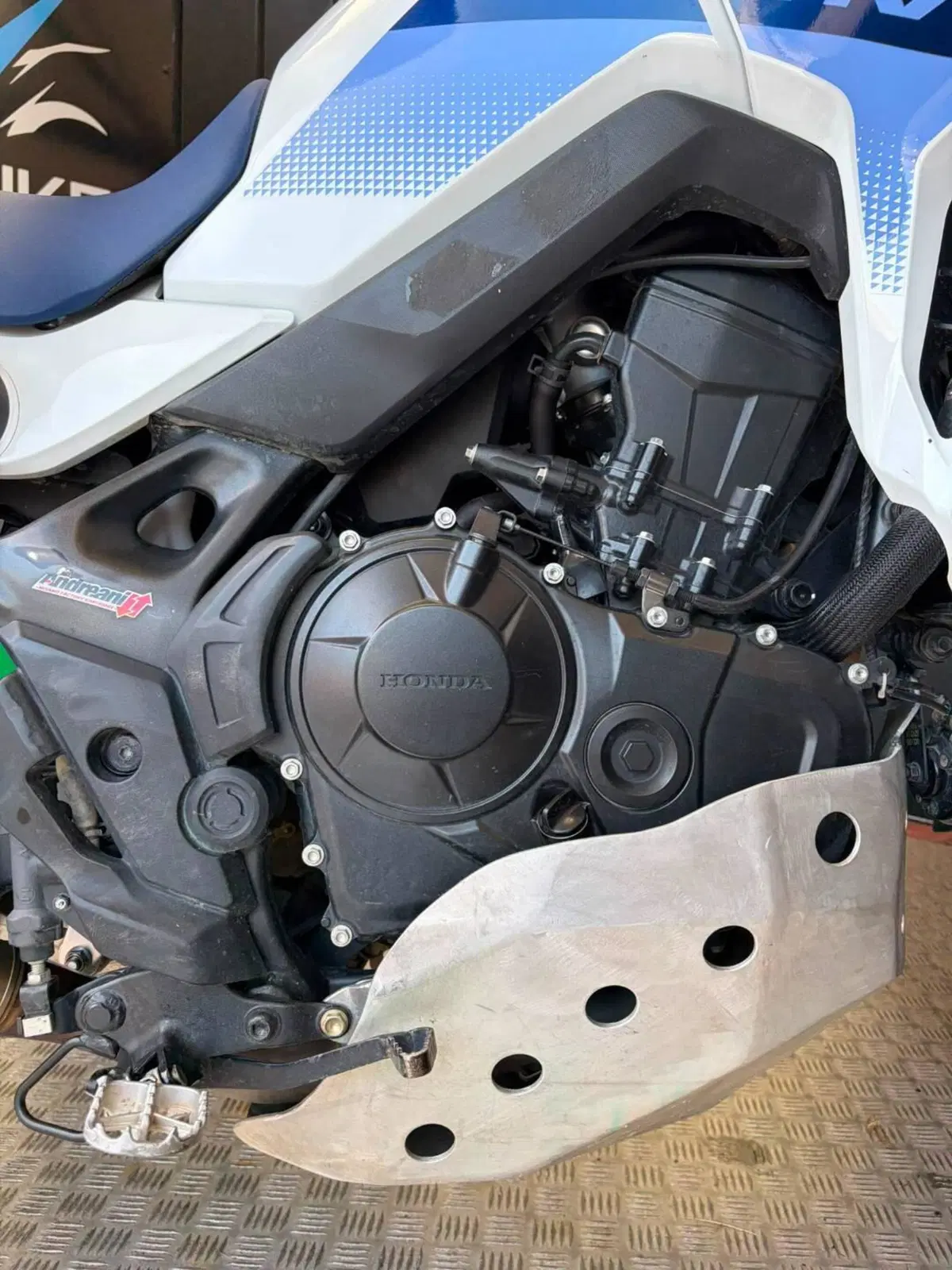 Honda Transalp XL750 (2023 - 24) (9)