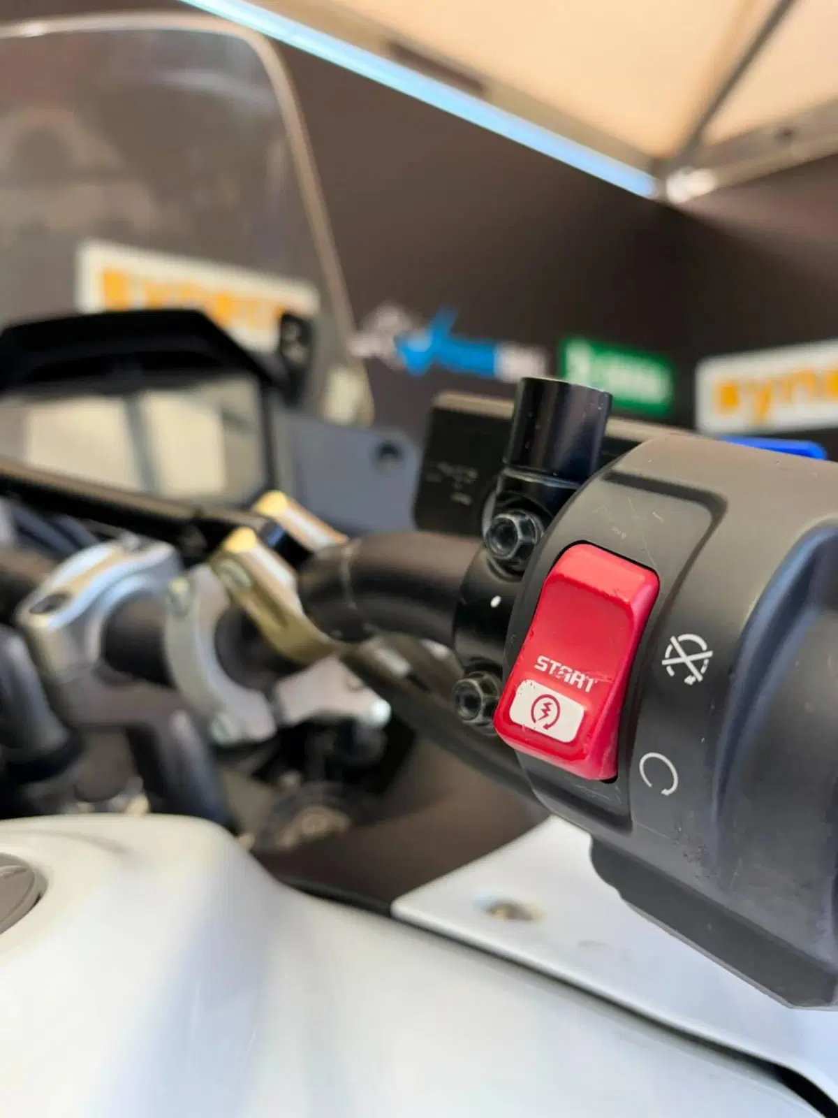 Honda Transalp XL750 (2023 - 24) (20)