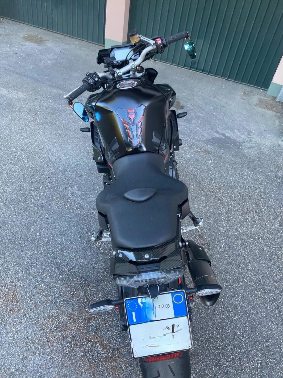 Yamaha MT-10 (2017 - 20) (9)