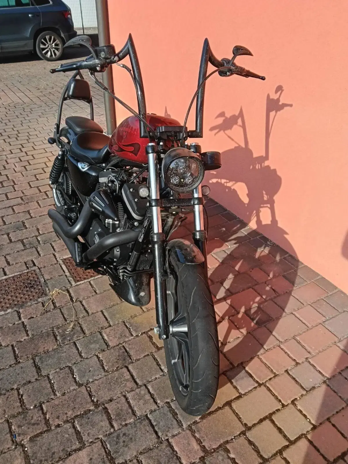 Harley-Davidson 883 Iron (2017 - 20) - XL 883N (4)