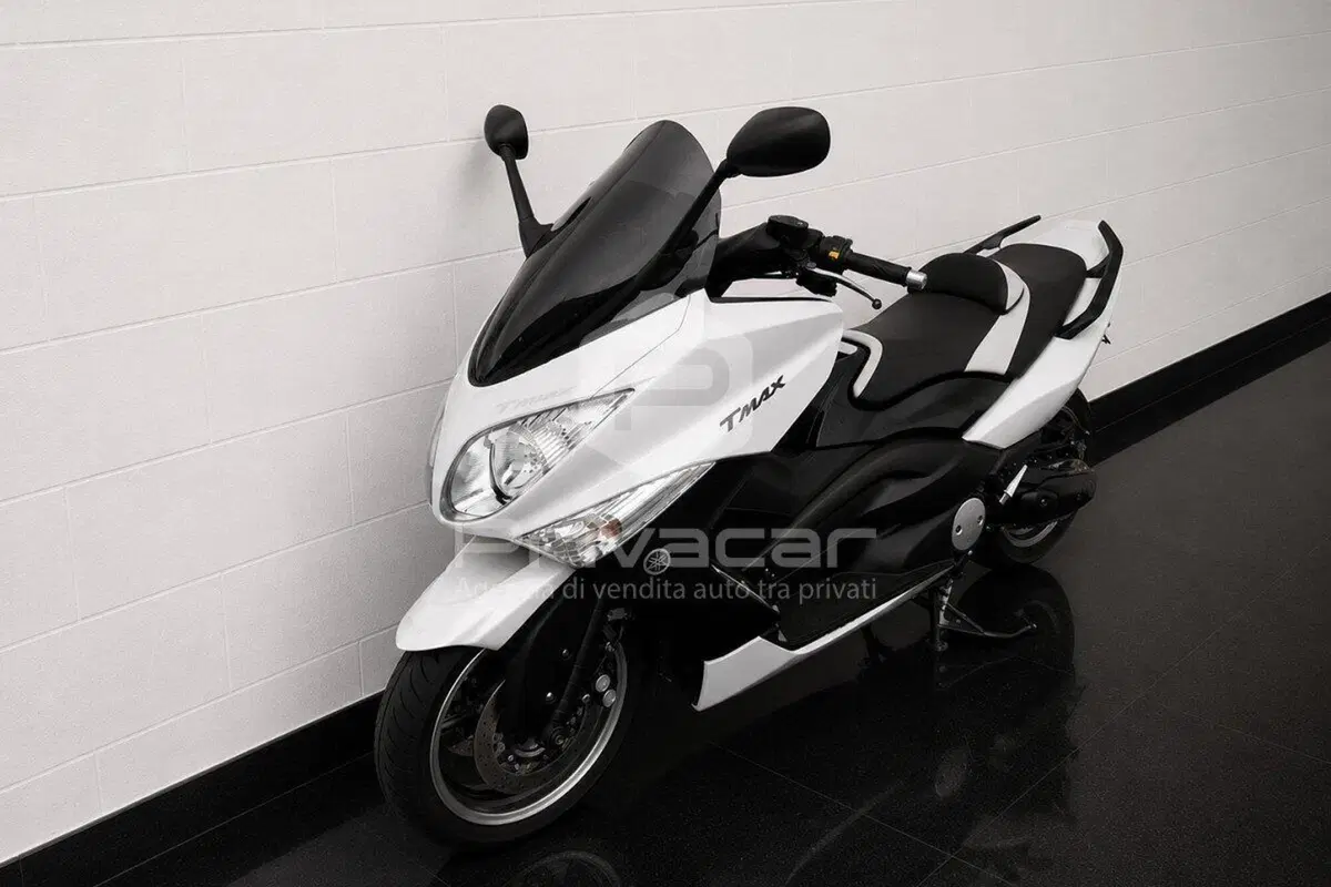 Yamaha T-Max 500 White Max (2010 - 11)