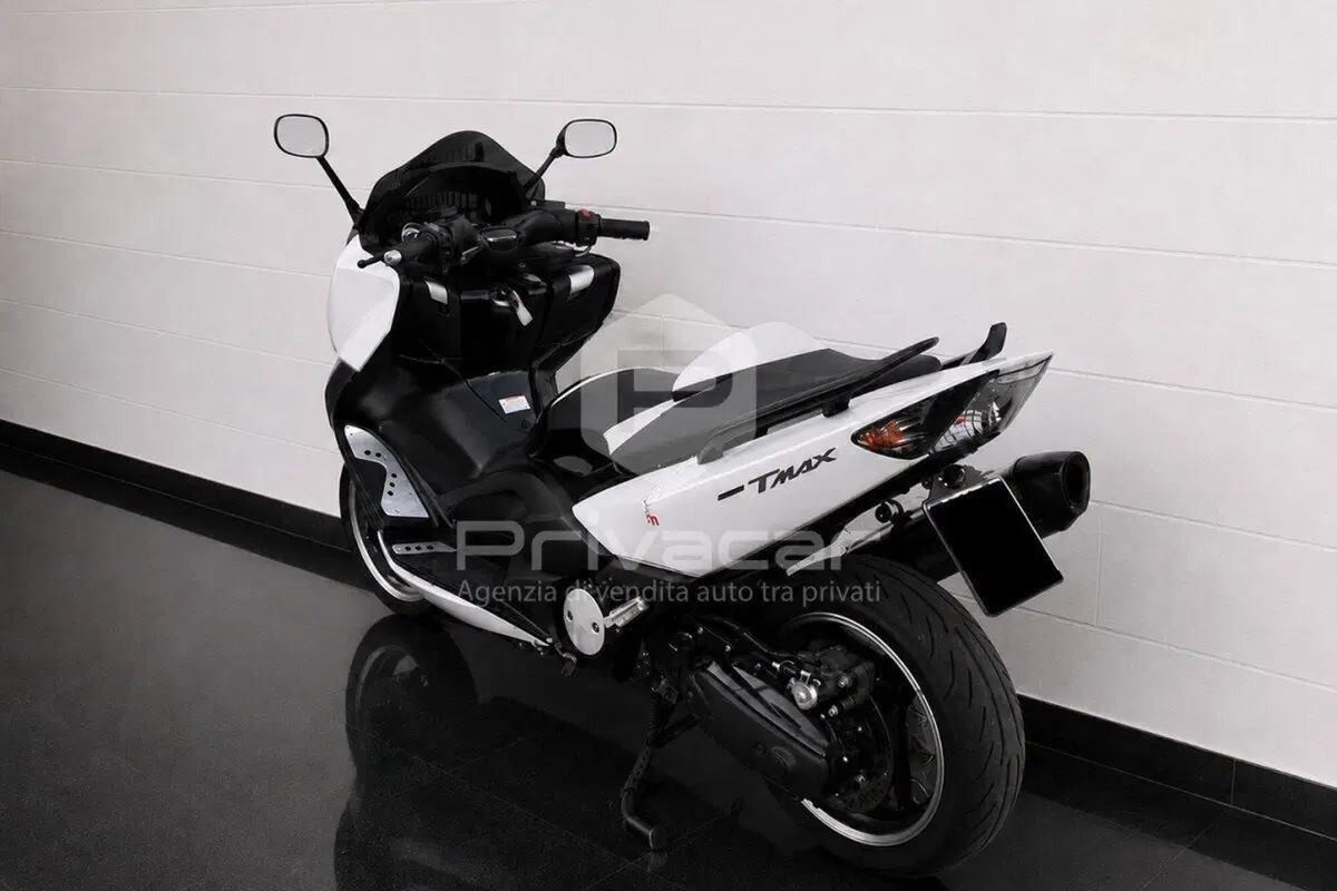 Yamaha T-Max 500 White Max (2010 - 11) (3)