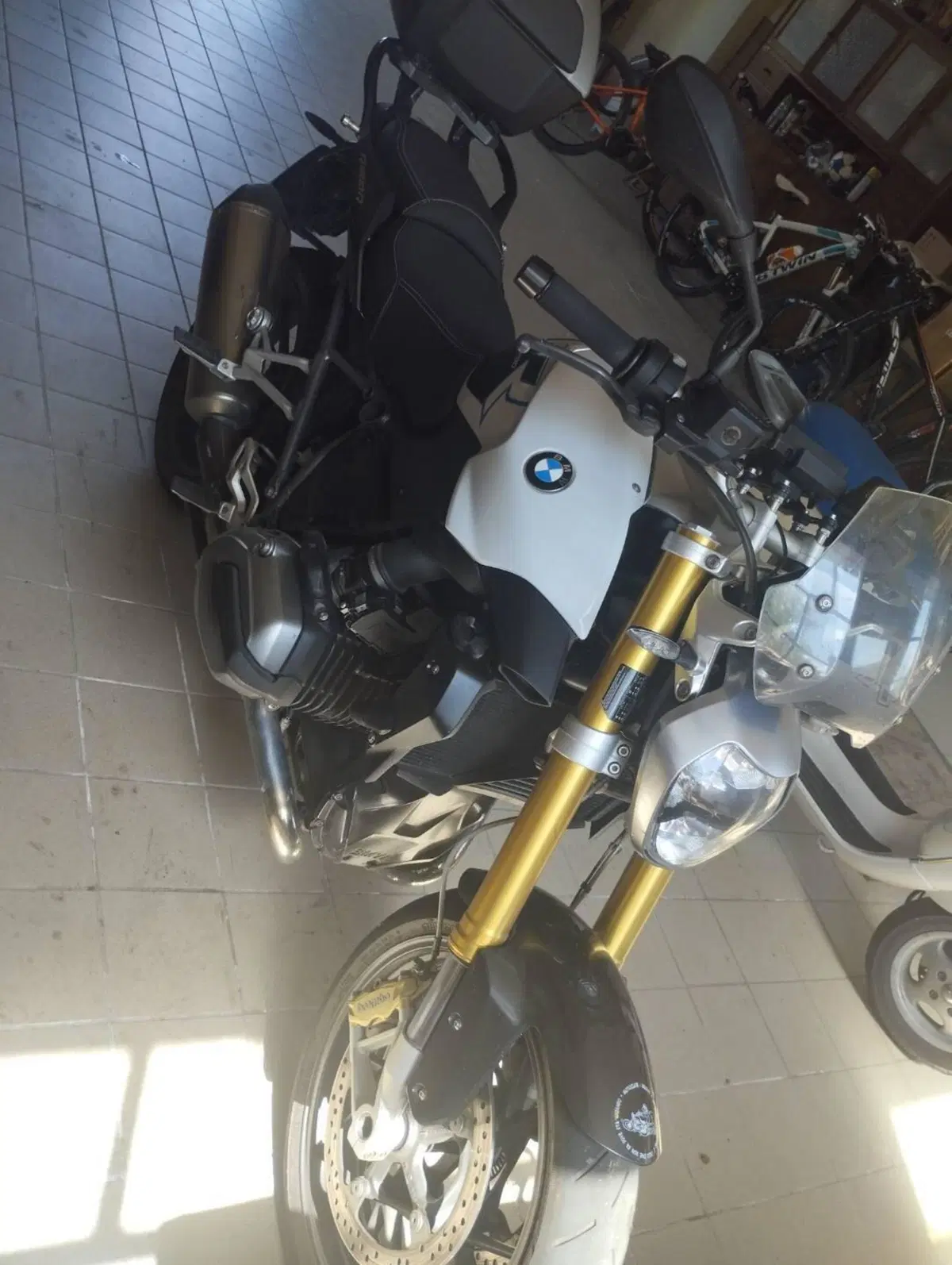 Bmw R 1200 R (2015 - 16) (5)