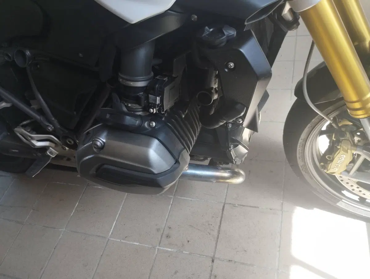 Bmw R 1200 R (2015 - 16) (7)