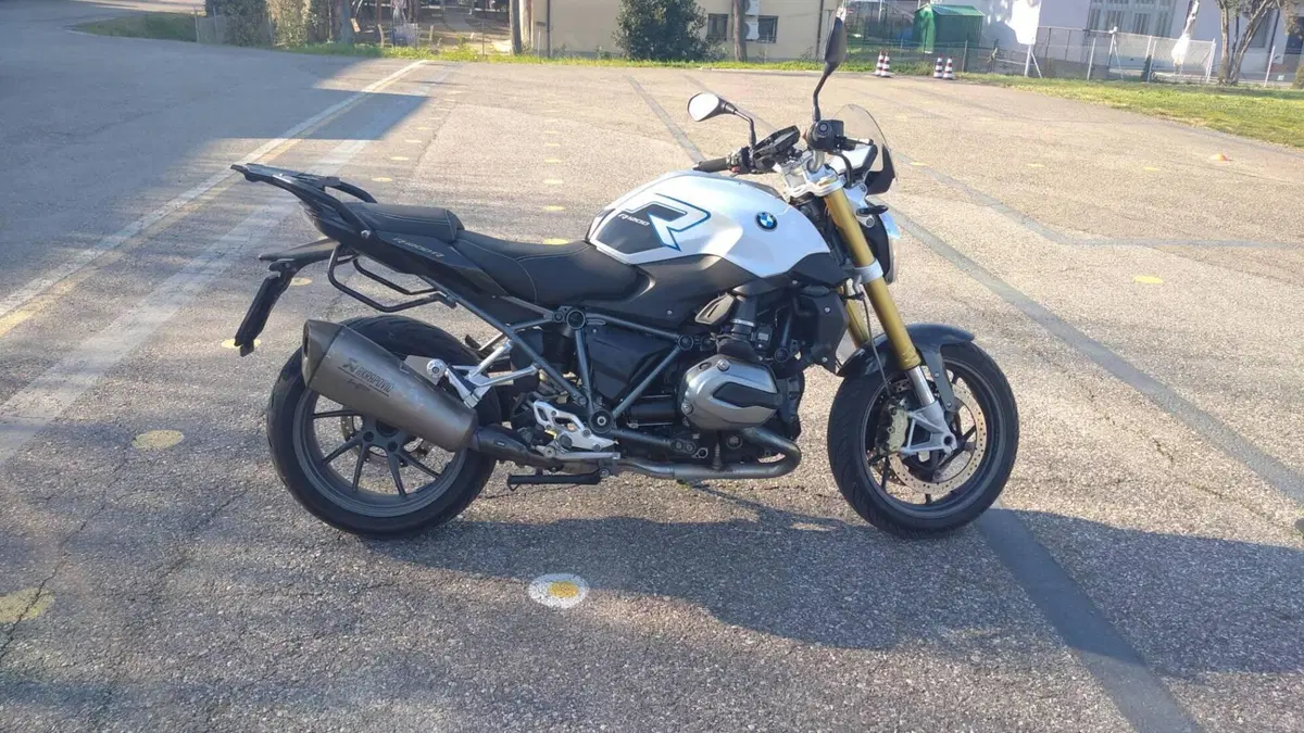 Bmw R 1200 R (2015 - 16) (12)