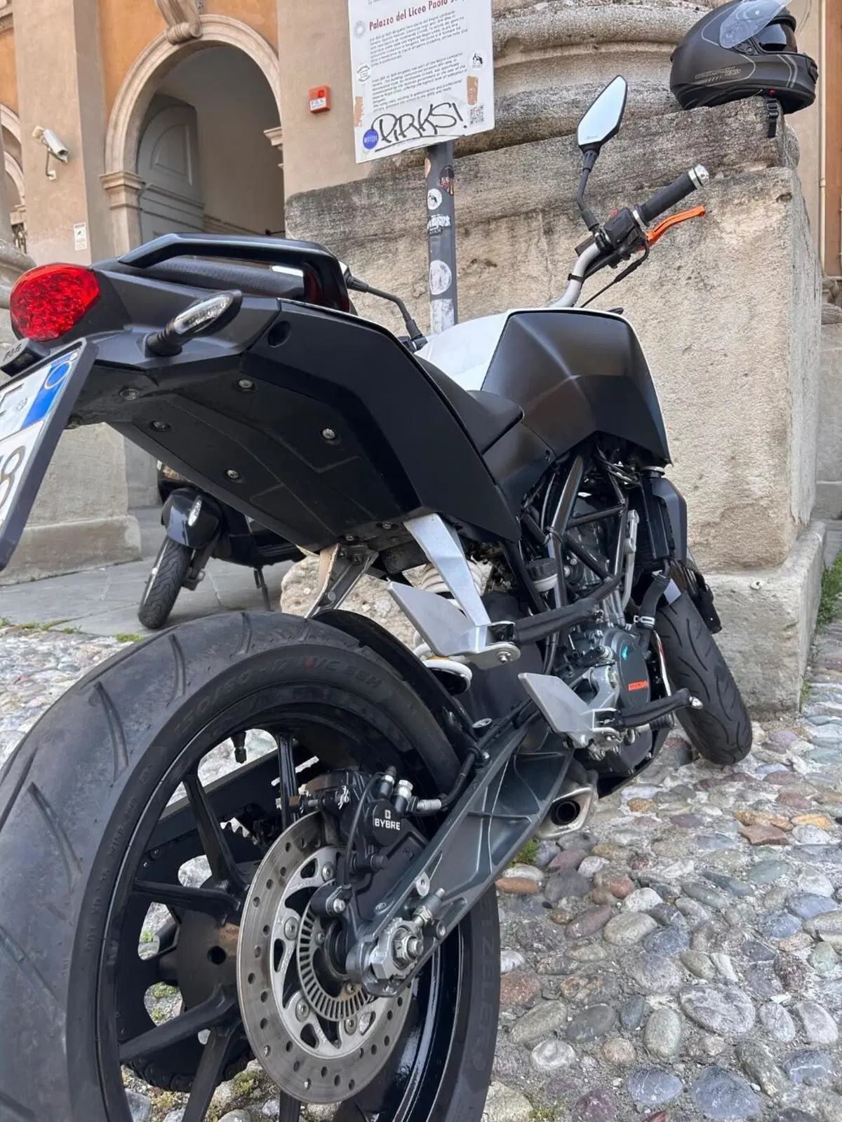 KTM 125 Duke ABS (2013 - 16) (2)