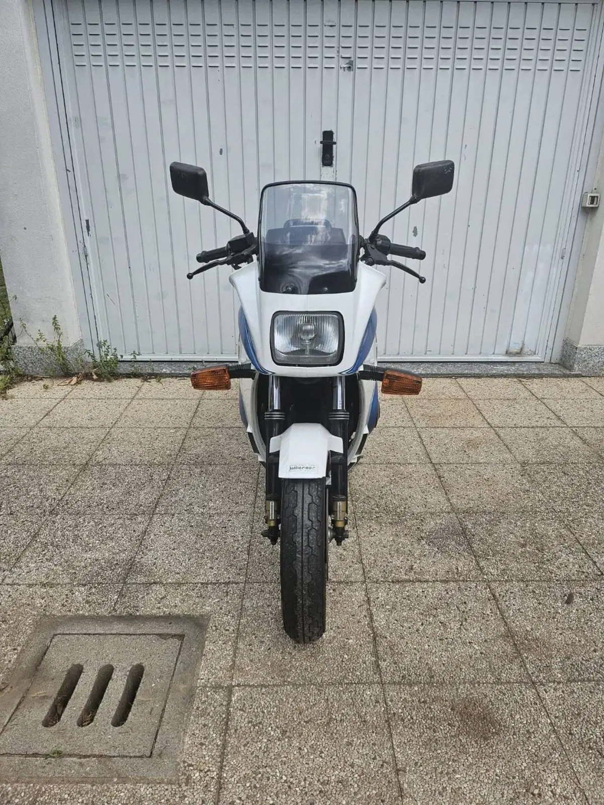 Suzuki GSX550 EF (3)