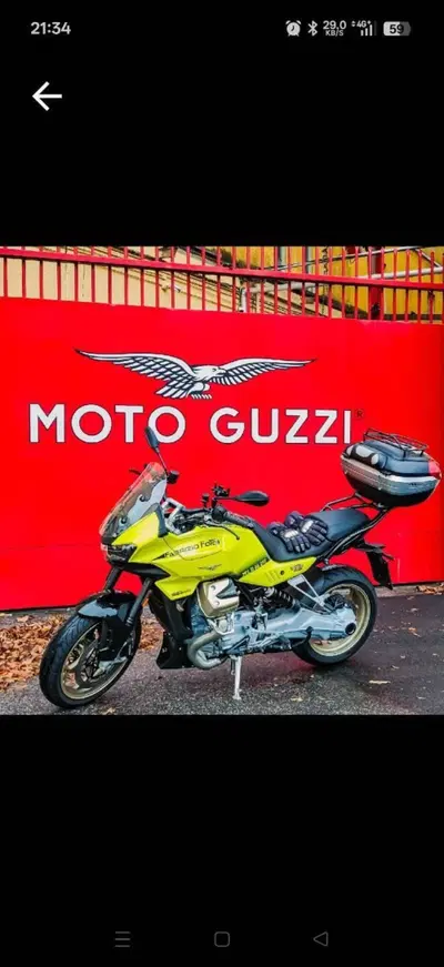Moto Guzzi V100 Mandello (2022 - 24) usata