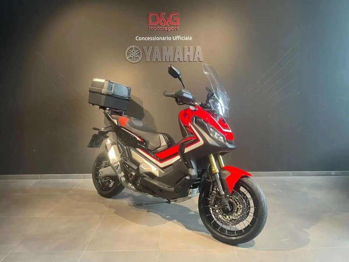 Honda X-ADV 750 (2017) (2)