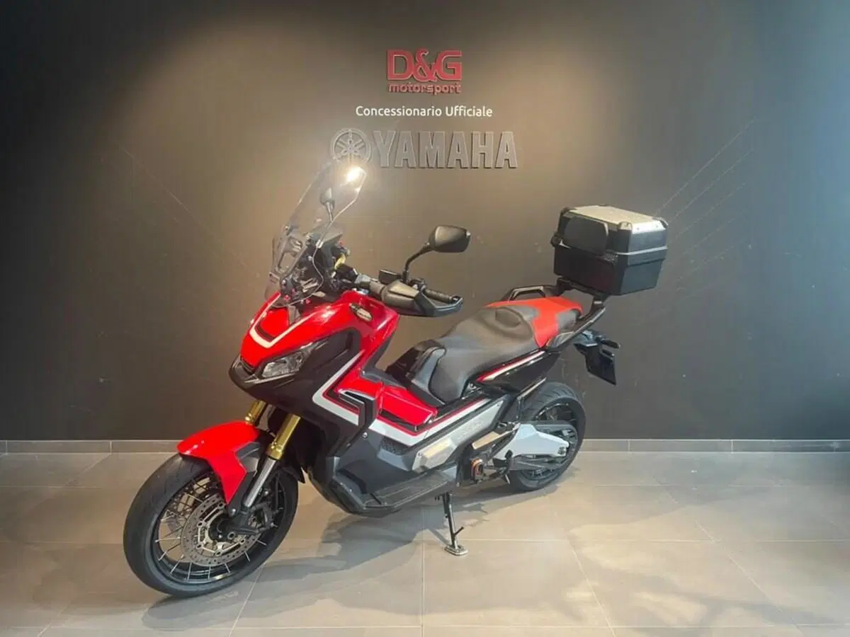 Honda X-ADV 750 (2017) (3)