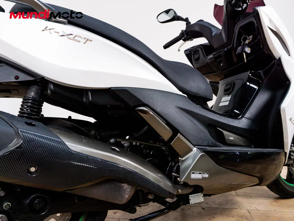 Kymco K-Xct 300i ABS (2012 - 17) (4)