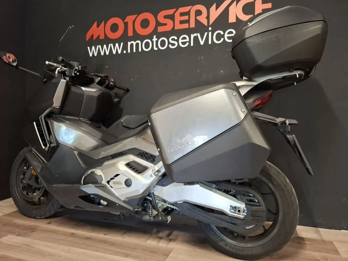 Honda Forza 750 DCT Travel (2021 - 24) (3)