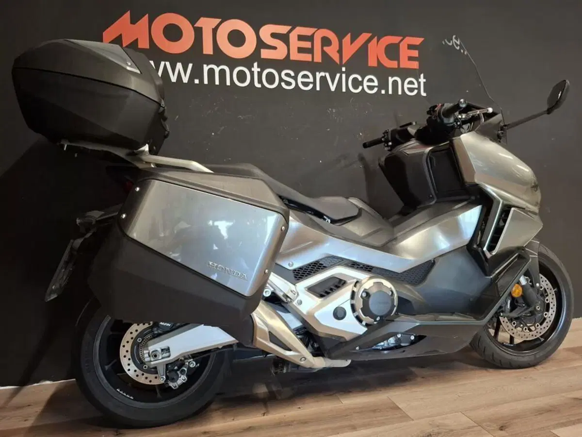 Honda Forza 750 DCT Travel (2021 - 24) (5)