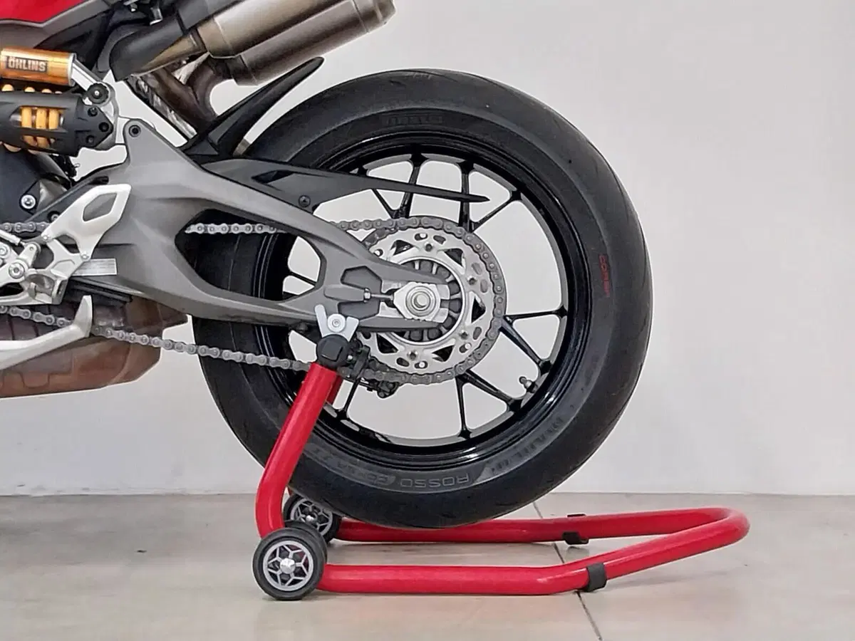Ducati Streetfighter V2 S (2025 - 26) (20)