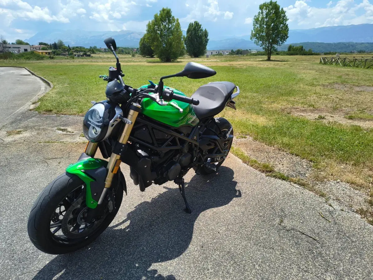 Benelli 752 S (2022 - 25) (2)
