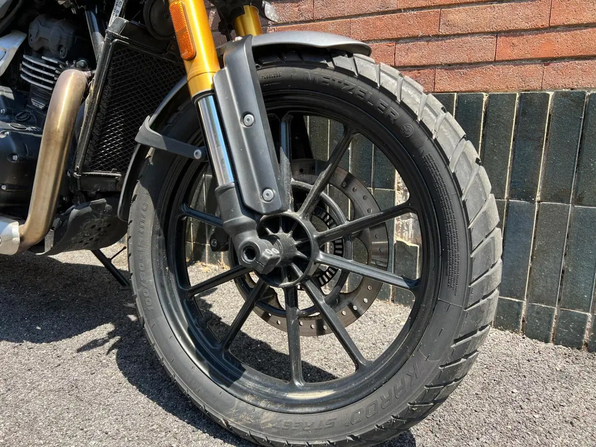 Triumph Scrambler 400 X (2024 - 26) (14)