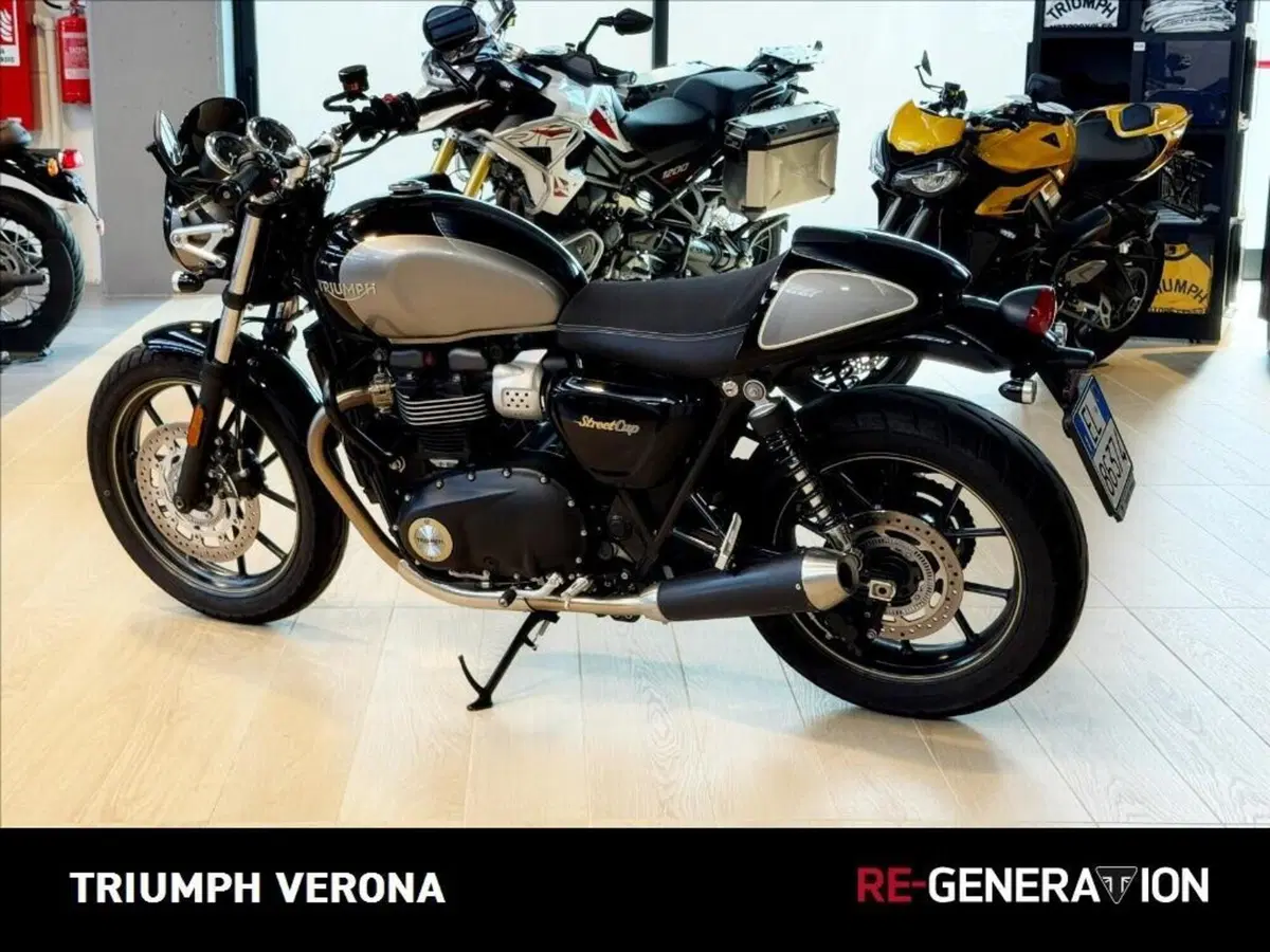 Triumph Street Twin 900 (2017 - 18) (7)