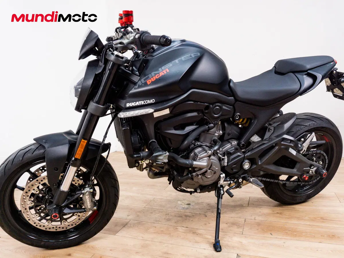 Ducati Monster 937 (2021 - 25) (8)
