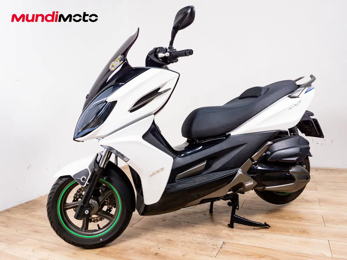 Kymco K-Xct 300i ABS (2012 - 17) (8)