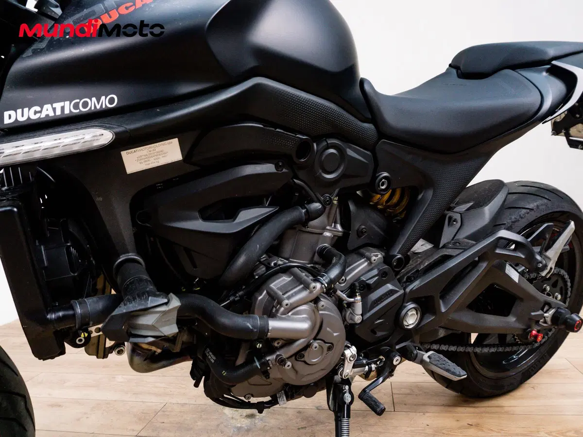 Ducati Monster 937 (2021 - 25) (9)