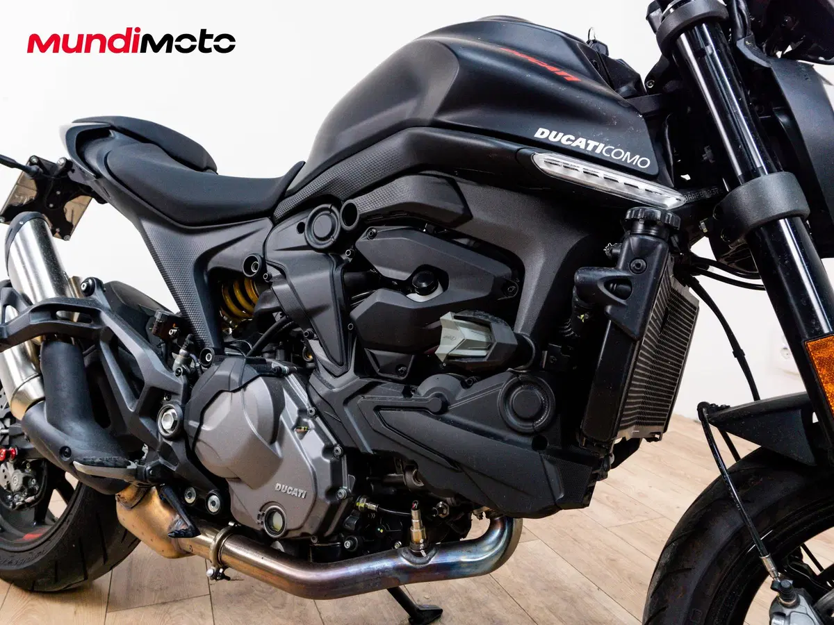 Ducati Monster 937 (2021 - 25) (5)