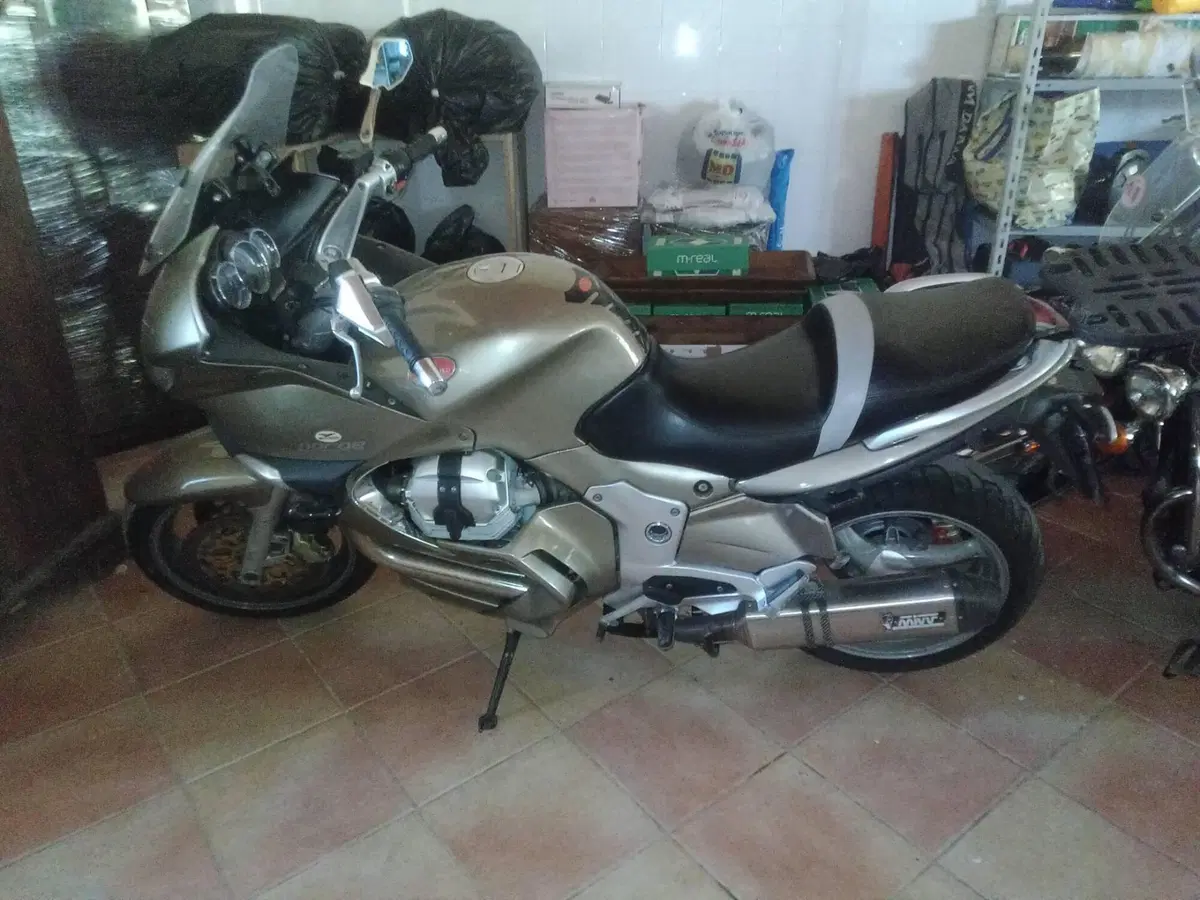 Moto Guzzi Norge 1200 (2006 - 10) (3)