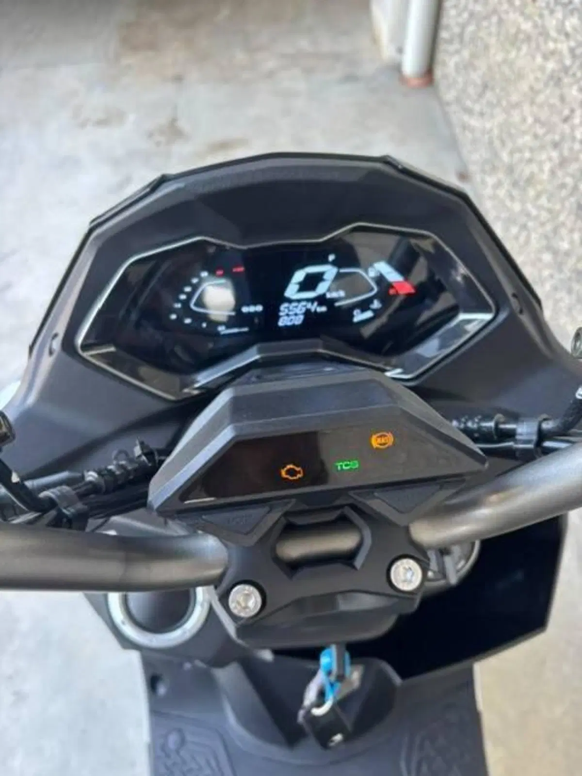 Kymco KRV 200 (2023 - 26) (8)