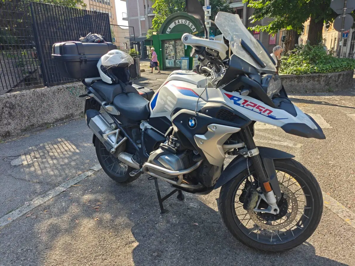 Bmw R 1250 GS (2021 - 24) (2)