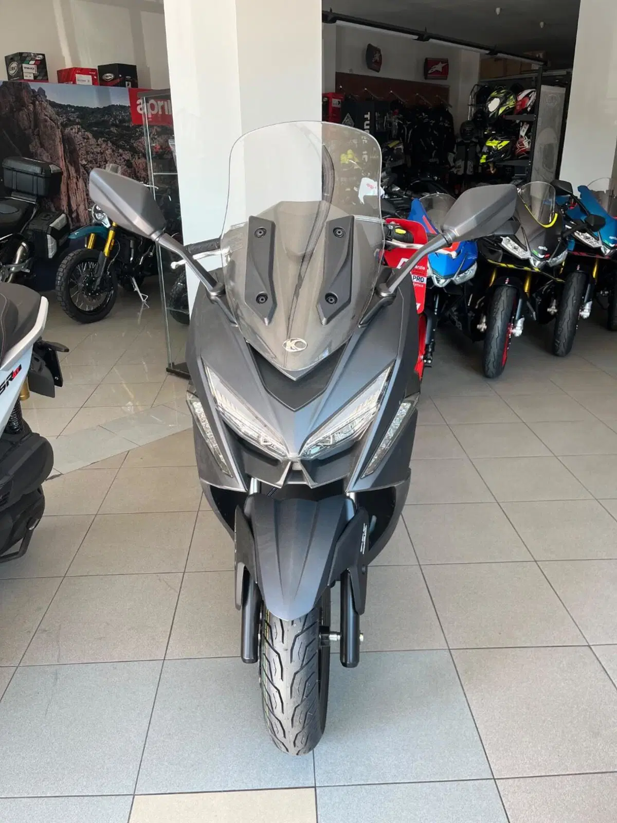 Kymco X-Town 250ST (2026) (2)