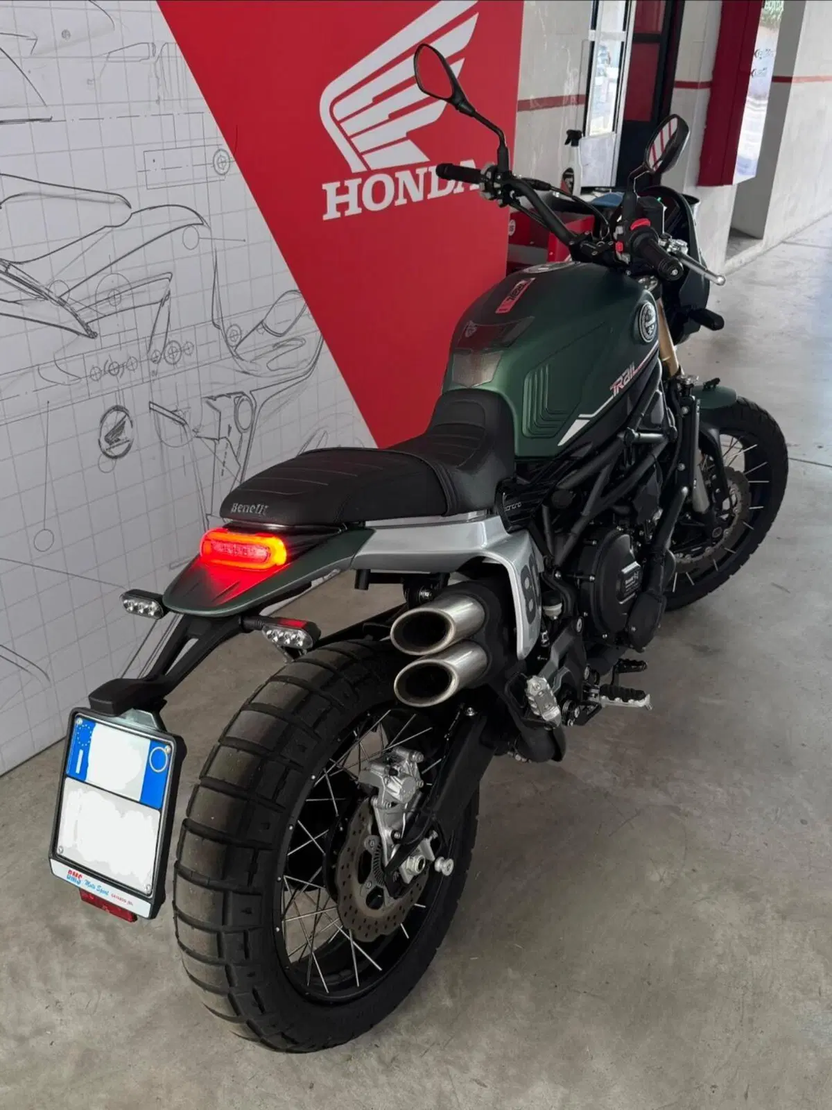 Benelli Leoncino 800 Trail (2022 - 26) (3)