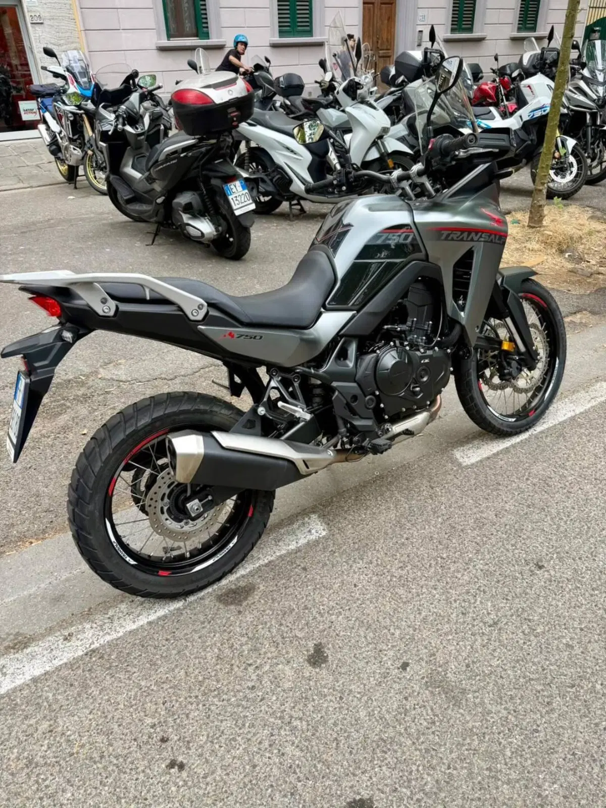 Honda Transalp XL750 (2023 - 24) (6)