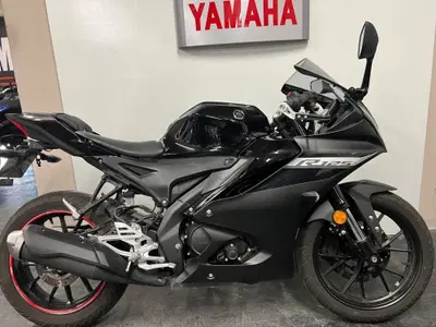 Yamaha YZF R125 (2023 - 26) usata